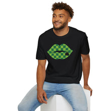 Load image into Gallery viewer, Lucky Kiss